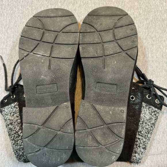 Arizona Jean Company Boots, Black. Size 9M, fits more like 8.5. Gently worn. - Picture 5 of 7